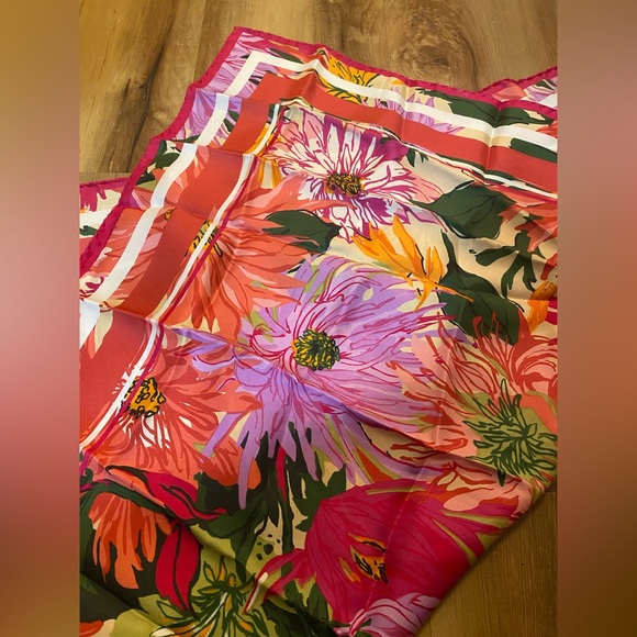 MaxMara Floral Silk Scarf - Picture 2 of 6